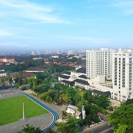 Pullman Bandung Grand Central Екстер'єр фото