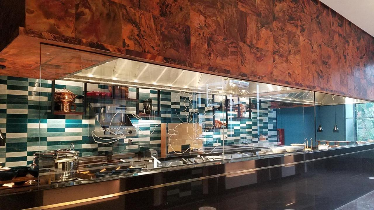 Pullman Bandung Grand Central Екстер'єр фото