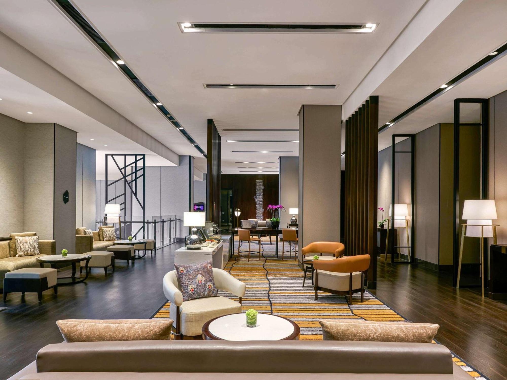 Pullman Bandung Grand Central Екстер'єр фото